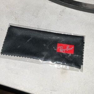 Ray-Ban Black Eye Glass cleaning cloth new in bag